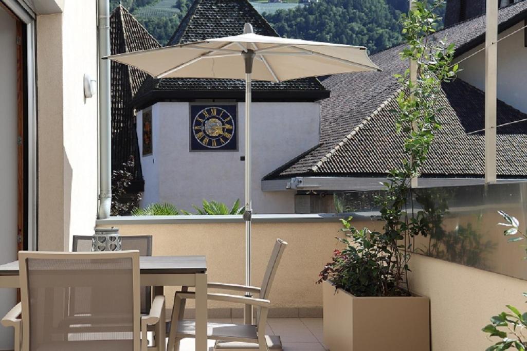Ferienwohnung Mit Garage, Fahrradraum Und Sehr Grosser Sonnenverwoehnten Terrasse Lagundo Zewnętrze zdjęcie